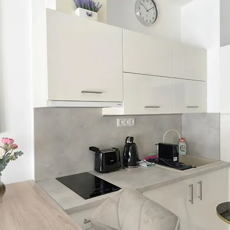 Silk F07 Apartment
